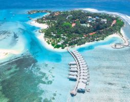 Holiday Inn Resort Kandooma Maldives